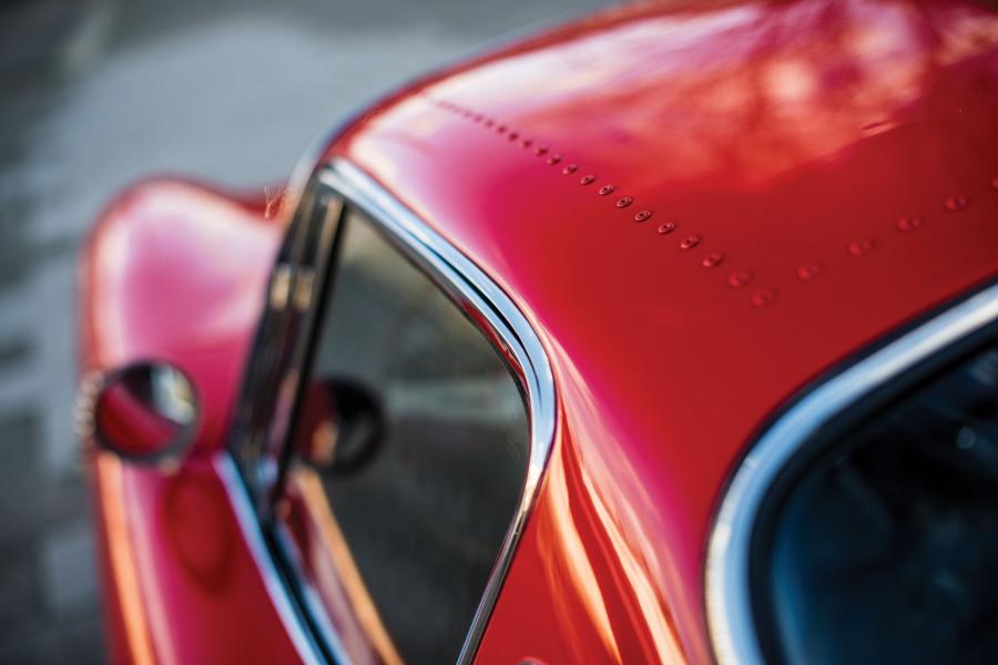 Детали экстерьера Iso Grifo A3/C (B0209) 1964 года  (фото 7 из 29)
